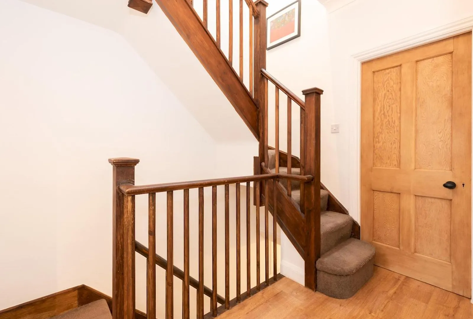 Holiday home Spacious 4-Bed House Direct Link To Central London Pass The Keys
